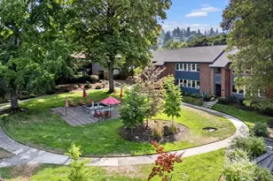 235 NE 61st Ave, Portland, OR 97213 - Photo 20