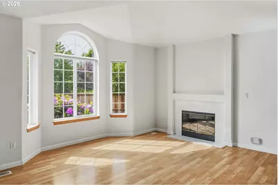 8539 SW John Ct, Tigard, OR 97223 - Photo 6
