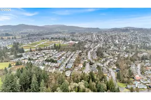 1320 SW 31st St, Gresham, OR 97080 - Photo 46