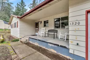 1320 SW 31st St, Gresham, OR 97080 - Photo 4