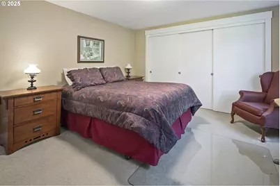 1847 Woodland Ter, Lake Oswego, OR 97034 - Photo 38