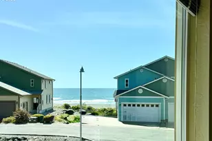 29045 Vizcaino Ct, Gold Beach, OR 97444 - Photo 26