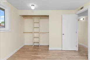 4655 Crown Ct, Salem, OR 97301 - Photo 16