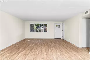 4655 Crown Ct, Salem, OR 97301 - Photo 10