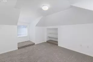 561 W Olive St, Newport, OR 97365 - Photo 14