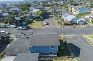561 W Olive St, Newport, OR 97365 - Photo 42