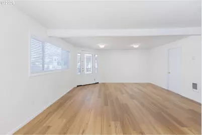 561 W Olive St, Newport, OR 97365 - Photo 48