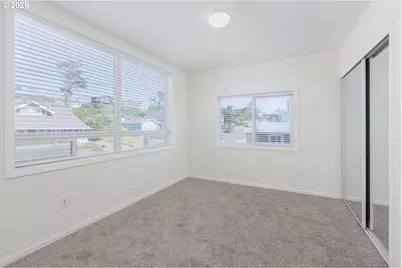 561 W Olive St, Newport, OR 97365 - Photo 22
