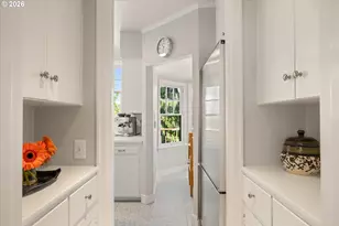 2939 NW Cornell Rd, Portland, OR 97210 - Photo 12
