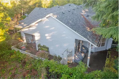 140 SW Gull Sta, Depoe Bay, OR 97341 - Photo 22