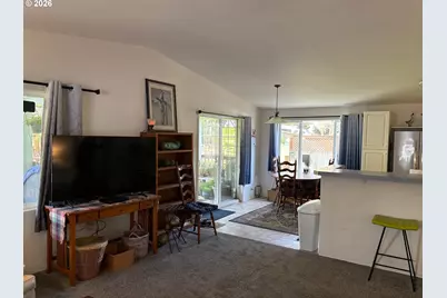 1122 SE 9th St, Bandon, OR 97411 - Photo 22