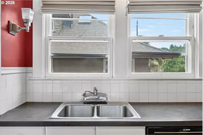 534 SE 15th Ave, Portland, OR 97214 - Photo 18