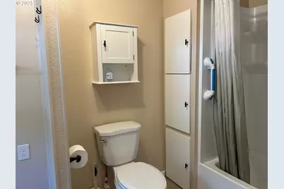 5170 Grand Ave #19, Florence, OR 97439 - Photo 20