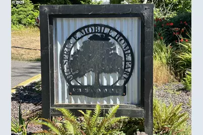 5170 Grand Ave #19, Florence, OR 97439 - Photo 36