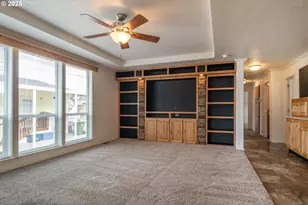 1000 E Central Ave, Sutherlin, OR 97479 - Photo 6