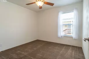 1000 E Central Ave, Sutherlin, OR 97479 - Photo 32