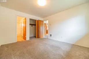229 Holeman Ave, Eugene, OR 97404 - Photo 30