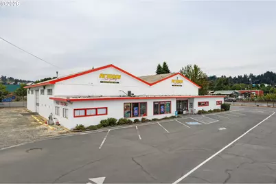 3521 Franklin Blvd, Eugene, OR 97403 - Photo 2