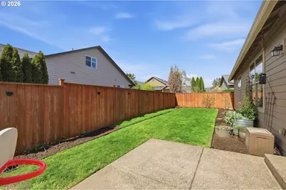 1076 S 40th Pl, Springfield, OR 97478 - Photo 36