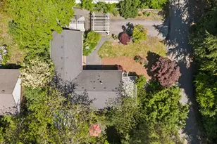 10835 SW 39th Ave, Portland, OR 97219 - Photo 38