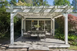 10835 SW 39th Ave, Portland, OR 97219 - Photo 28