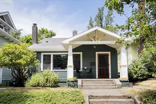3011 SE Tibbetts St, Portland, OR 97202 - Photo 1