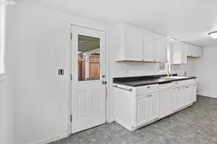 2752 NW Coolidge Way, Corvallis, OR 97330 - Photo 14