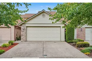 418 Walnut Way, Silverton, OR 97381 - Photo 2