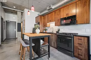 1030 NW 12th Ave, Portland, OR 97209 - Photo 2
