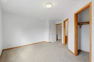 801 E Hilltop Dr, Newberg, OR 97132 - Photo 24