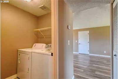 413 SW Nye Ave, Pendleton, OR 97801 - Photo 10