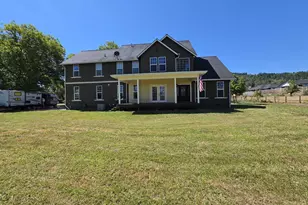141 Plat M Rd, Sutherlin, OR 97479 - Photo 1