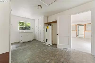 67085 Marlow Creek Rd, Coos Bay, OR 97420 - Photo 18