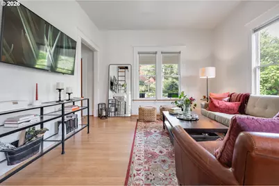 1124 SE 35th Ave, Portland, OR 97214 - Photo 8