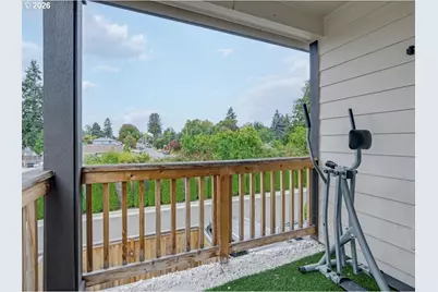 579 NW Adams Ave, Hillsboro, OR 97124 - Photo 18