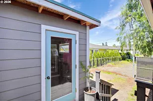 318 Koons St, Silverton, OR 97381 - Photo 36