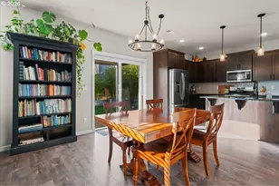 59551 Emerald Loop, Saint Helens, OR 97051 - Photo 4