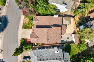 17937 NW Anastasia Dr, Portland, OR 97229 - Photo 38
