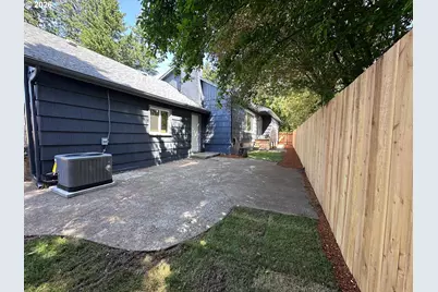 3030 Doughton St S, Salem, OR 97302 - Photo 18