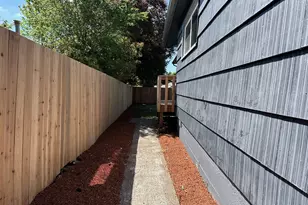 3030 Doughton St S, Salem, OR 97302 - Photo 18