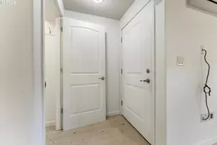 159 SW Florence Ave, Gresham, OR 97080 - Photo 12