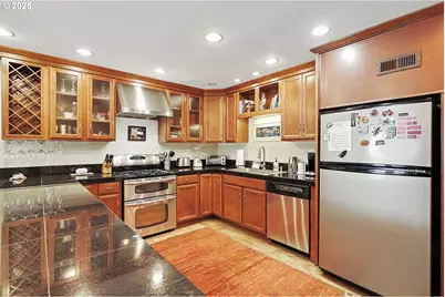 247 NE Washington St, White Salmon, WA 98672 - Photo 36