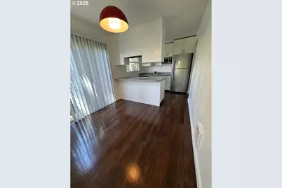 117 SE 30th Pl, Portland, OR 97214 - Photo 2