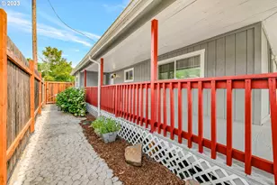 38058 Railroad Ln, Marcola, OR 97454 - Photo 10