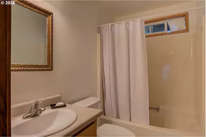 1620 26th St, Florence, OR 97439 - Photo 20