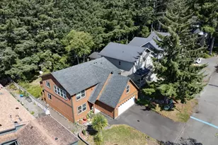 324 Elk Run Ave, Cannon Beach, OR 97110 - Photo 32