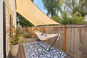 3903 SE Crystal Springs Blvd, Portland, OR 97202 - Photo 24