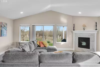 475 S 10th St, Monroe, OR 97456 - Photo 2