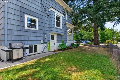 1605 SE Clinton St, Portland, OR 97202 - Photo 40
