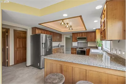 32215 NW Eagle Crest Dr, Ridgefield, WA 98642 - Photo 8